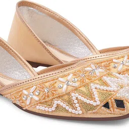 jm looks Traditional Jutti Bellies For Women image 3