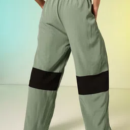 HRX by Hrithik Roshan Women Relaxed Fit Colourblocked Running Track Pants-picture-24