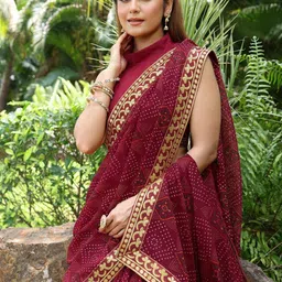 Lookmark Bandhani Zari Pure Georgette Bandhani Saree with Matching Blouse Piece image 3