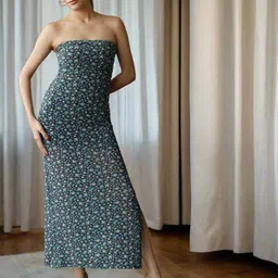 Lavaya Floral Print Off-Shoulder Net Maxi Dress-picture-17
