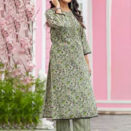 VORHIZA Floral Printed Round Neck Three-Quarter Sleeves Regular Kurta With Trouser image 3