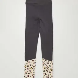 KIABI Girls Printed Ankle-Length Leggings image 4