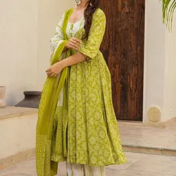 KALINI Women Floral Printed Kurta with Palazzos & Dupatta image 2