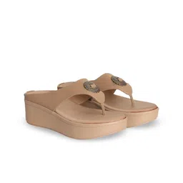 Lascia Women Solid Open Back Party Wedge Sandals-picture-24