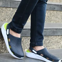 Vellinto Men Rubber Clogs image 2