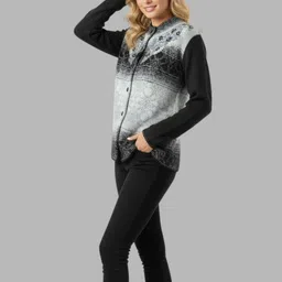 Gouri Women Floral Woollen Cardigan image 4