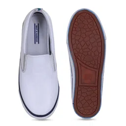Mast & Harbour Men Slip-On Sneakers image 5
