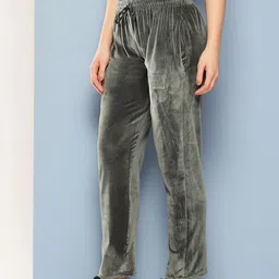 The Roadster Lifestyle Co Velvet Mid-Rise Trousers image 5