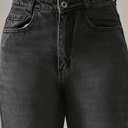 KELIN Women Regular Fit Mid-Rise Light Fade Jeans image 4