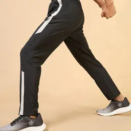 CULT Men Training All Form Trackpants-image-12