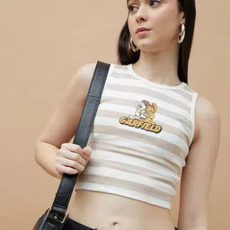 Ginger by Lifestyle Women Extended Sleeves Applique Slim Fit T-shirt-picture-37