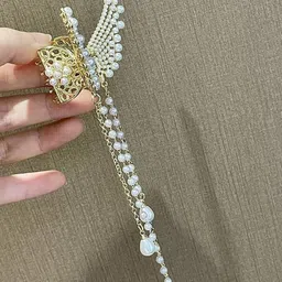 HANDBAG COLLECTION Women Embellished Claw Clip-picture-40