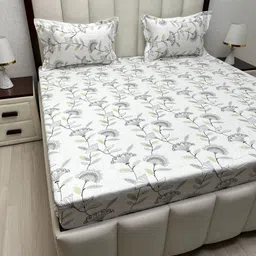 Pure Decor White & Green Floral Pure Cotton QueenBedsheet Set 2.28 m x 2.54 m-picture-12