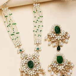 KARATCART Gold-Plated Kundan Carved Studded & Pearls Beaded Long Jewellery Set-picture-37