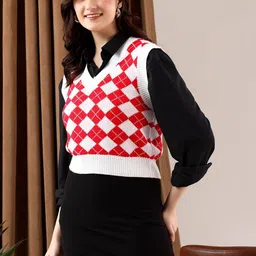 NOWI Women Argyle Colourblocked Woollen Crop Sweater Vest image 5