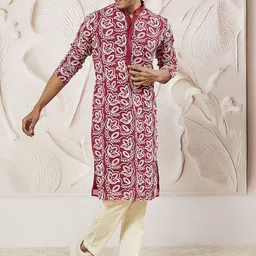 VASTRAMAY Men Floral Embroidered Regular Thread Work Kurta with Trousers image 1