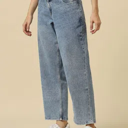 Allen Solly Woman Relaxed Fit Heavy Fade Embellished Jeans image 4