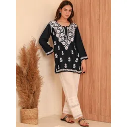 RUDRA LIFESTYLE Women Ethnic Motifs Embroidered Chikankari Indie Prints Kurta-picture-38