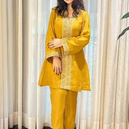 Akaya Embroidered V Neck Tunic With Trousers-picture-39