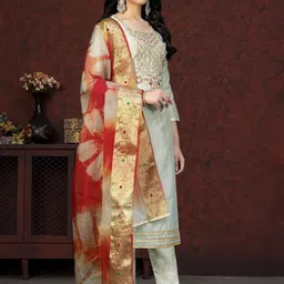 HERE&NOW Embellished Unstitched Dress Material image 4