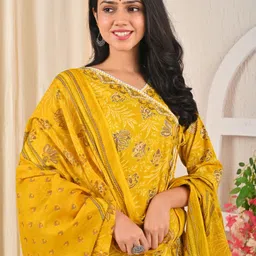 MANJALI DESIGN Women Floral Printed Angrakha Pure Cotton Kurta with Trousers & With Dupatta-picture-25