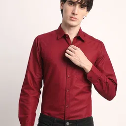 THE BEETEL HOUSE Men Smart Regular Fit Spread Collar Solid Cotton Casual Shirt image 1
