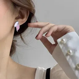 Krelin Silver-Plated Leaf Shaped Studs image 3