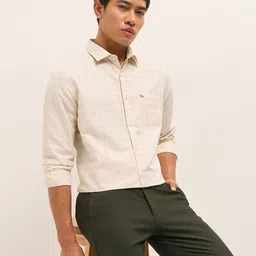 THE BEAR HOUSE Men Vertical Striped Spread Collar Formal Shirt-picture-35