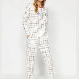 Trendyol Women Printed Night suit-image-65