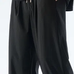 StyleCast x Revolte Men Mid Rise Relaxed Fit Easy Wash Pleated Regular Trousers image 3