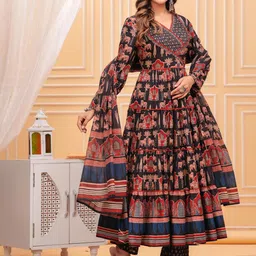 Mizaz Floral Printed Layered Sequinned Pure Cotton Anarkali Kurta With Trousers & Dupatta image 3