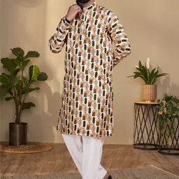 KURTA WALLAH Men Geometric Printed Thread Work Floral Kurta image 3
