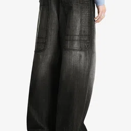 Bershka Men Relaxed Trousers image 4