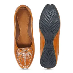 DFR Women Mojaris Flats image 4