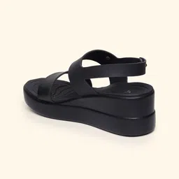 yoho Women Bliss Platform 006 Lightweight Platform Heeled Footpharma Footbed Sandal image 5