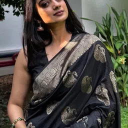 Lyzoo Ethnic Motifs Zari Silk Blend Saree image 4