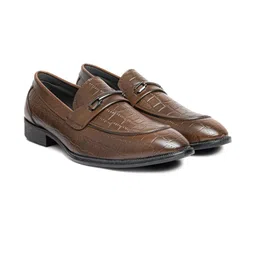 Bold Bunny Men Textured Leather Loafers-image-59