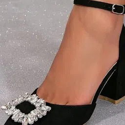 PURPLEHUNT Women Embellished Block Mules with Buckles image 5