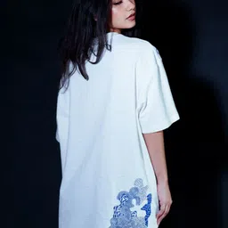 Arya Giri Women High Neck Extended Sleeves Monochrome Pockets T-shirt image 4