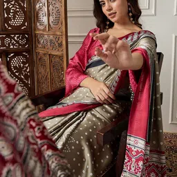 Sangria Printed Saree With Blouse Piece image 4