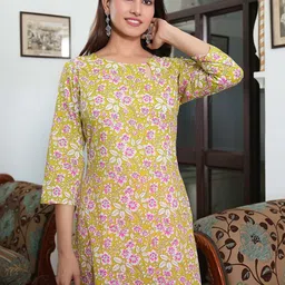 SAK JAIPUR Women Floral Printed Keyhole Neck Kurta image 4