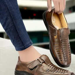 Arics Men Brown Sandals-picture-24