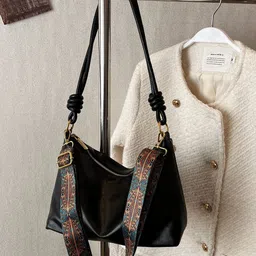 PURPLEHUNT Women Textured Half Moon Shoulder Bag image 4