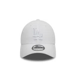 New Era Men Embroidered Baseball Cap image 3