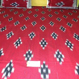 SR HANDLOOMS AND TEXTILES Red Printed Cotton 250 TC Queen Bedsheet With 2 Pillow Covers image 3