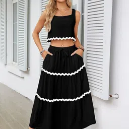 Outzidr Square Neck Crop-Top With Maxi Skirt Co-Ords-picture-32