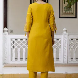 zinzraa Women Woven Design Chanderi Silk Kurta with Trousers & With Dupatta image 5