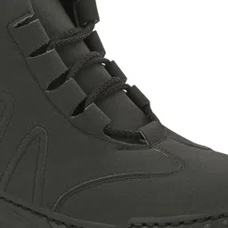 roadster Men’s Stylish Lightweight Outdoor Adventure High-Top Boots Boots For Men image 3