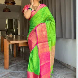 Mitera Woven Design Zari Silk Blend Handloom Kanjeevaram Saree image 3