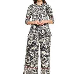 YASH GALLERY Printed Shirt Collar Neck Shirt With Trousers Co-Ords image 5
